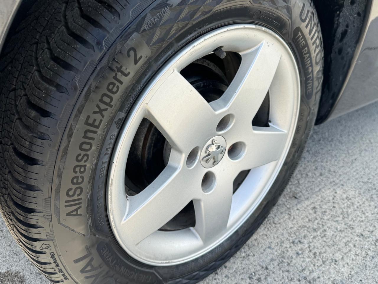 Peugeot 207 1.4 VTi 95CV 5p. XS 2009