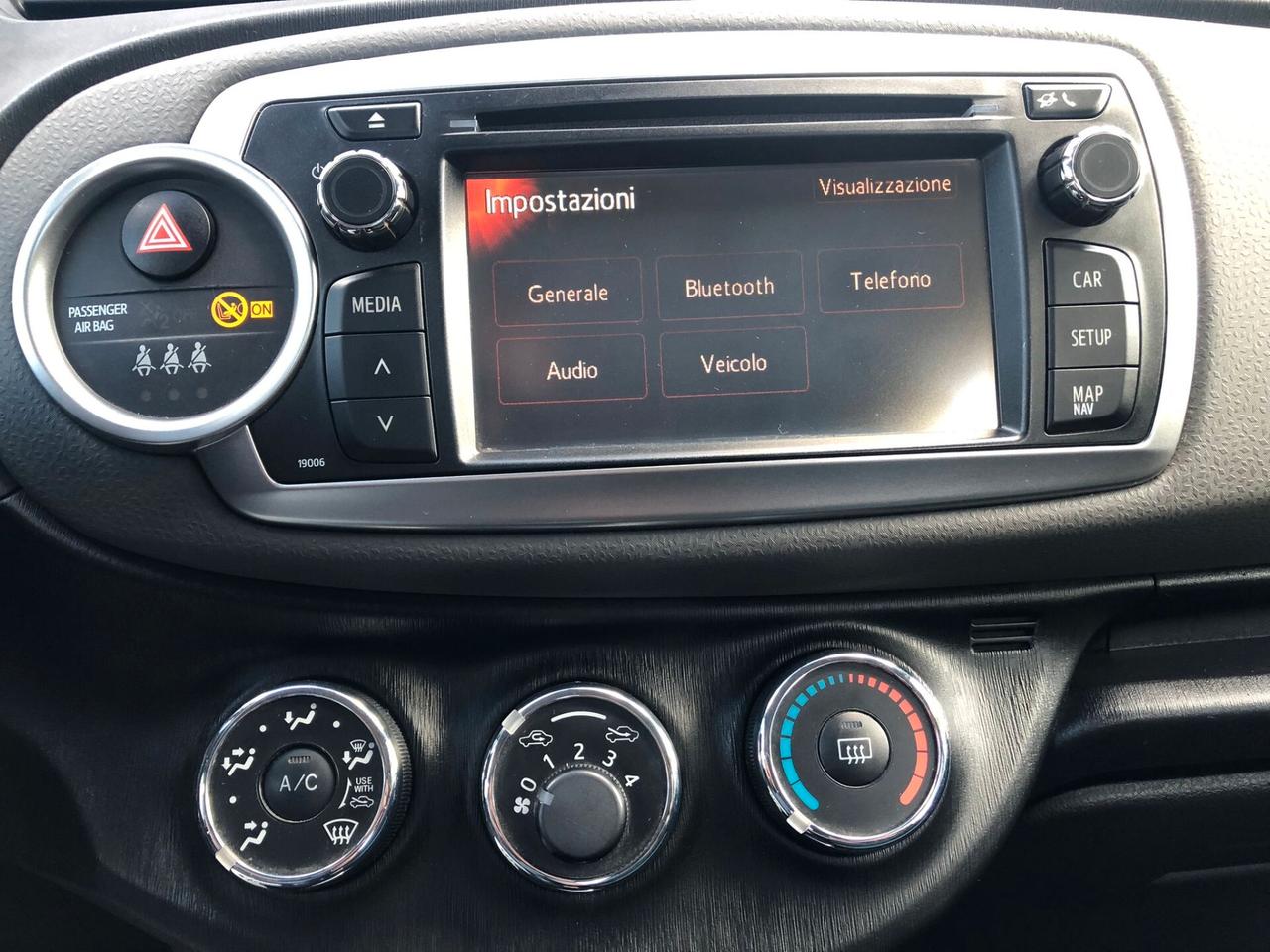 Toyota Yaris 1.0 5 porte Active