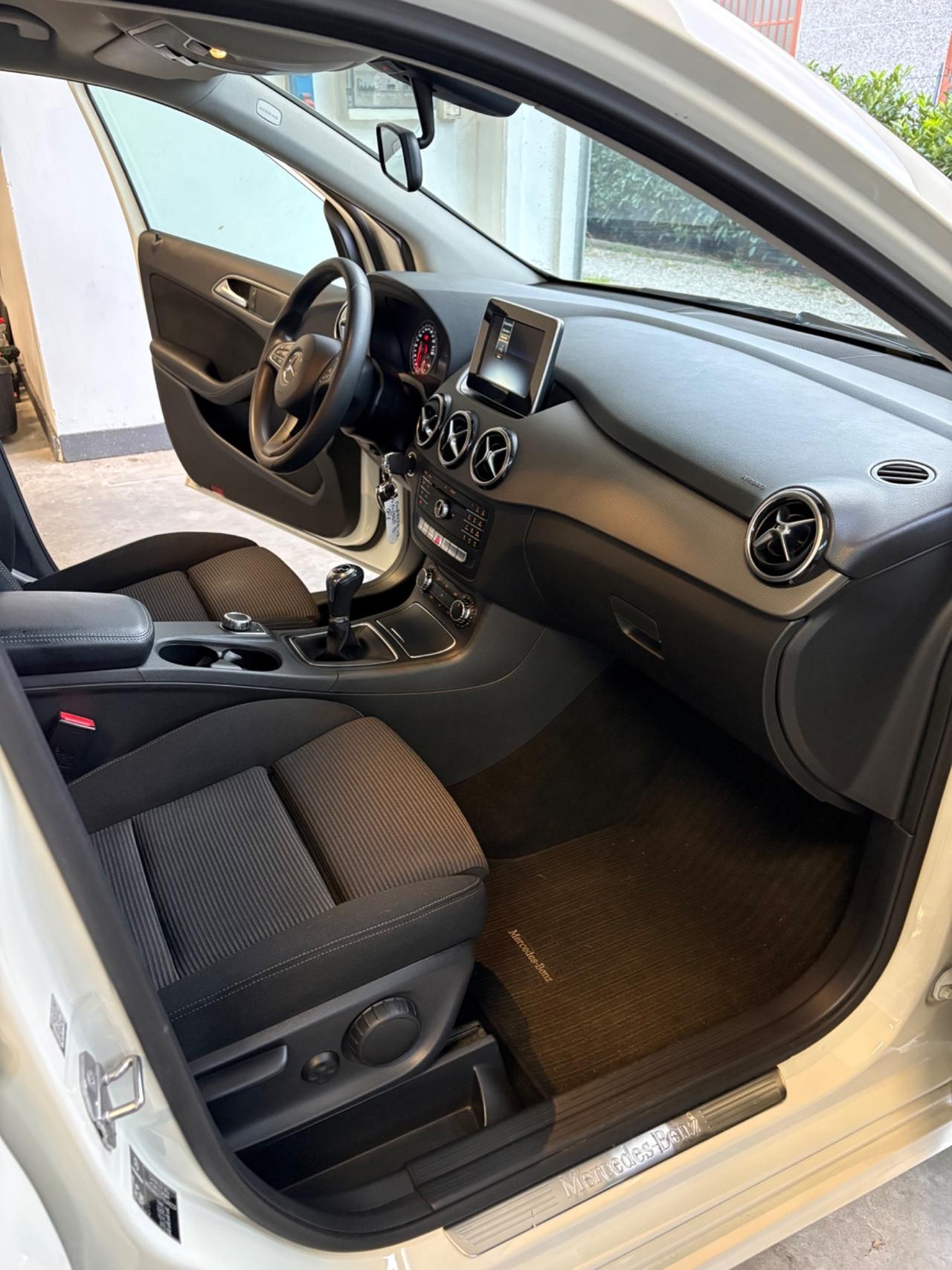Mercedes-benz A 180 d Sport