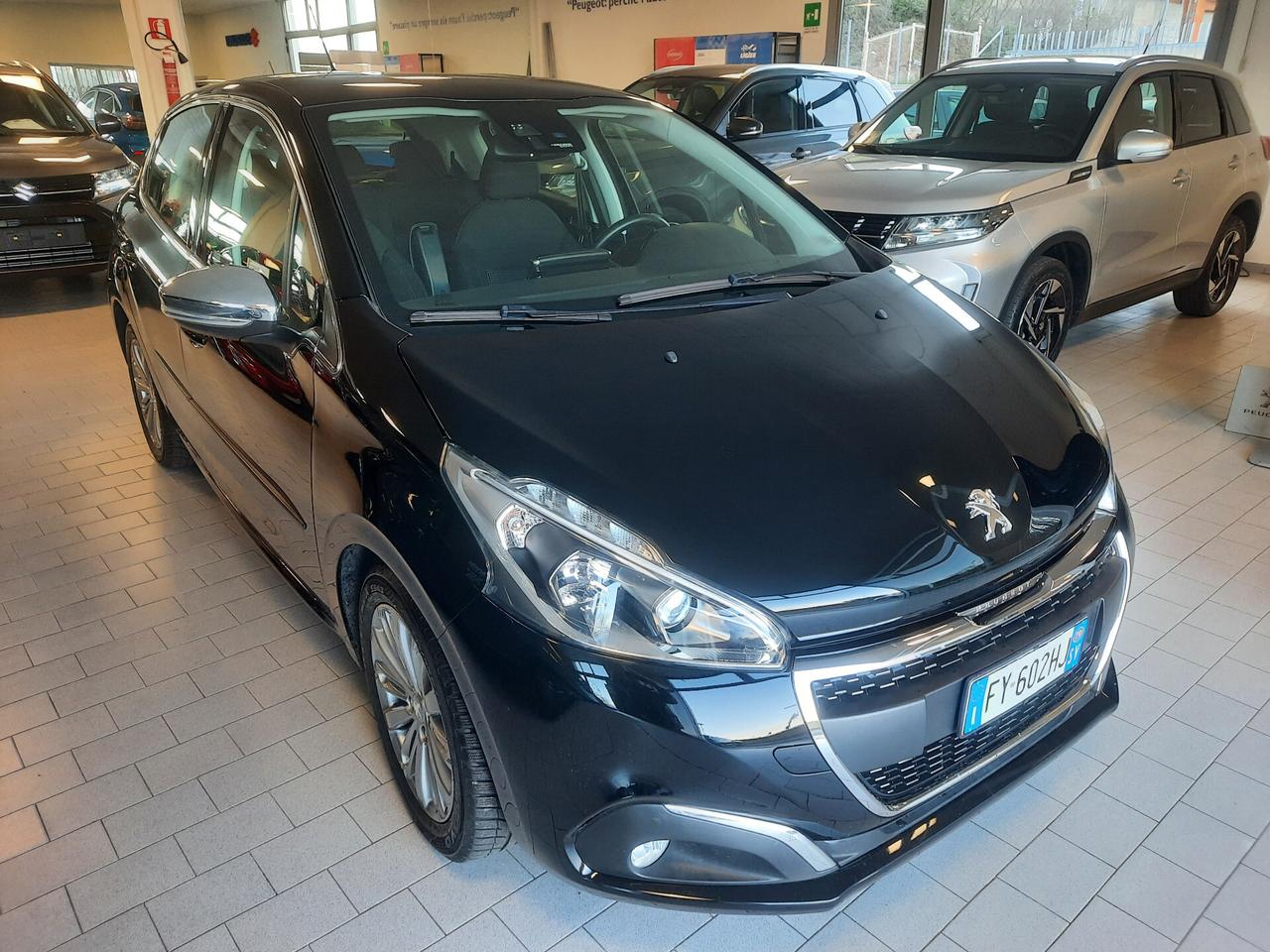 Peugeot 208 BlueHDi 100 S&S 5 porte Allure