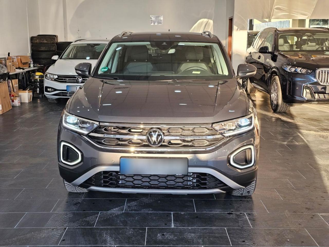 Volkswagen T-Roc Style C.17" Tetto Apribile Led Navi PDC Camera TDI