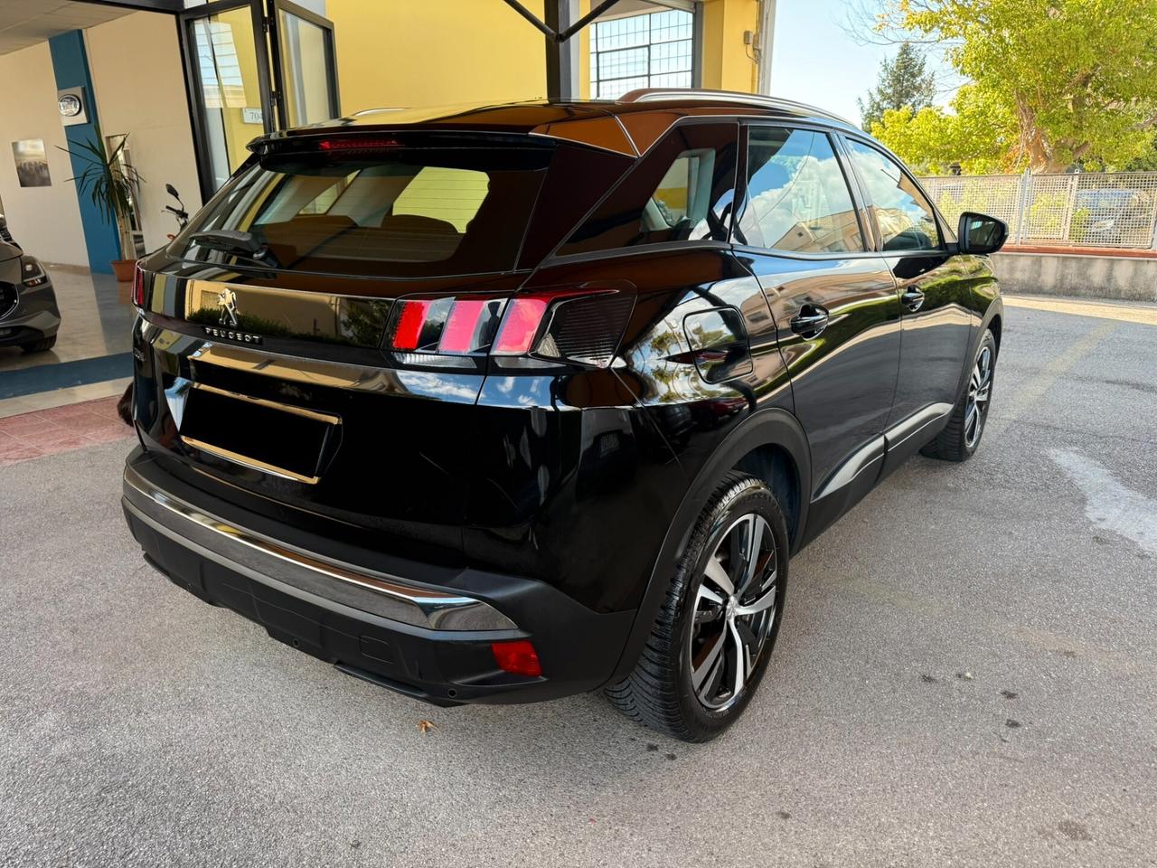 Peugeot 3008 BlueHDi 130 S&S Business