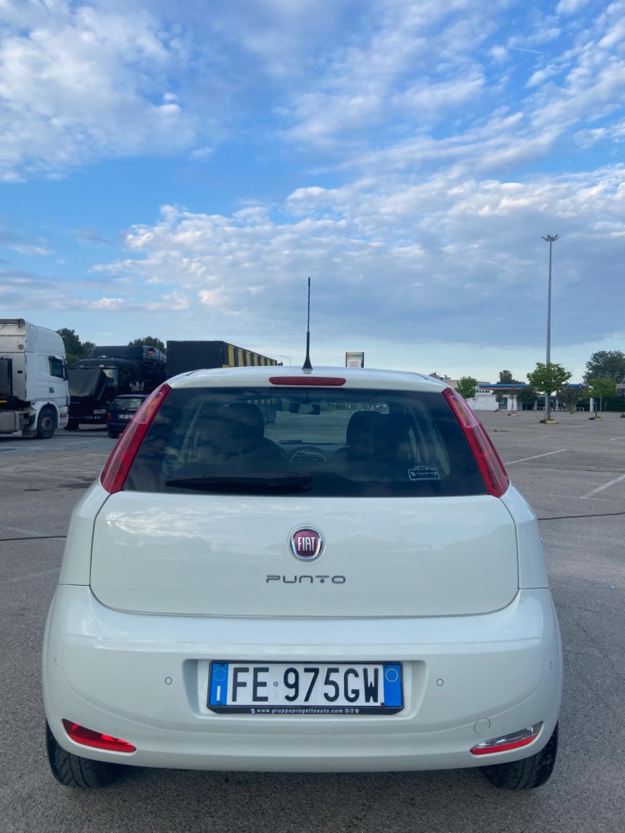 Fiat Punto 2016 1.4 77CV BENZINA/METANO Natural Power