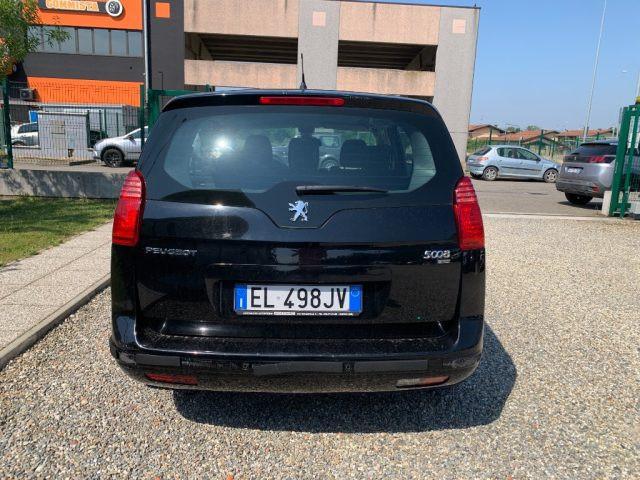 PEUGEOT 5008 1.6 e-HDi 112CV Stop&Start cambio robotizzato Acti
