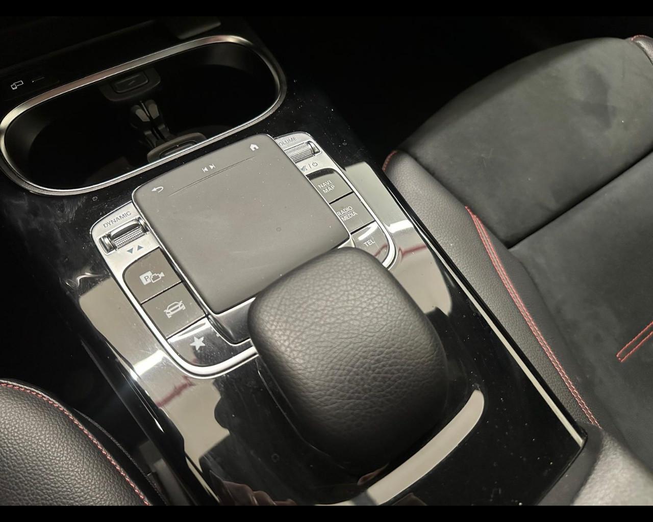 Mercedes-Benz Classe A (W177) - A 200 d Automatic Premium