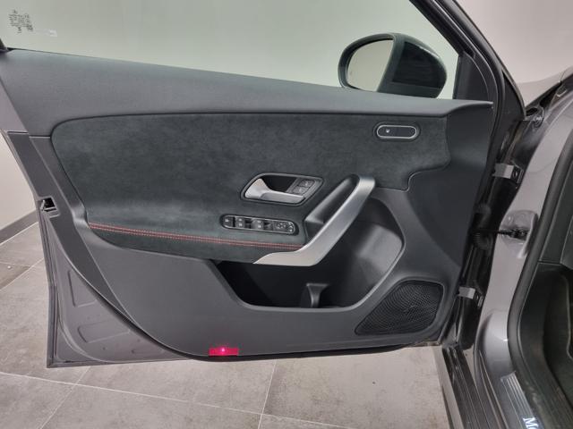MERCEDES-BENZ A 220 Automatic 4Matic AMG Line Premium 204 CV