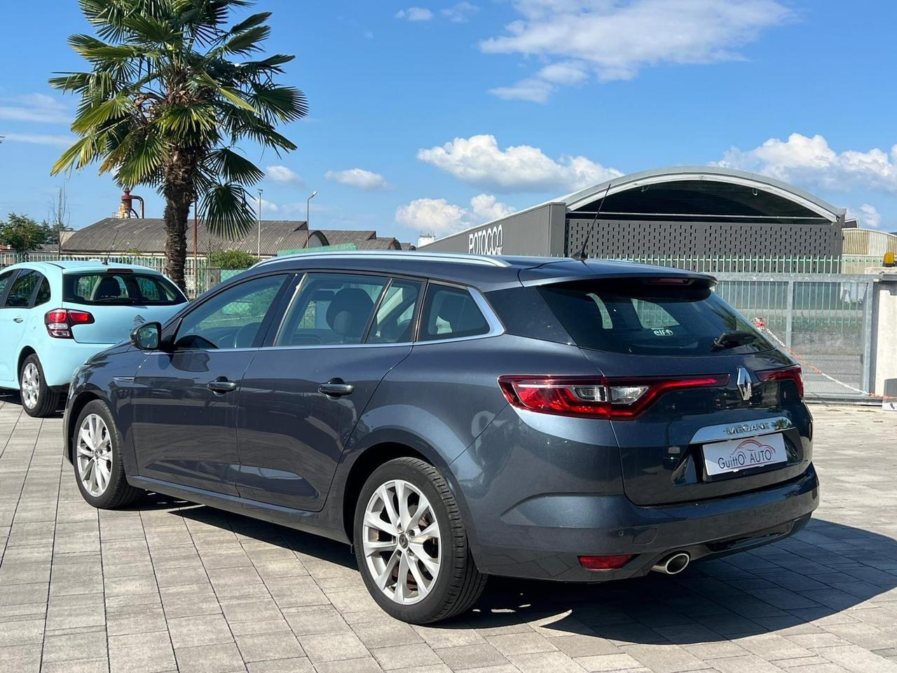Renault Megane Mégane Sporter Blue dCi 115 CV EDC Business
