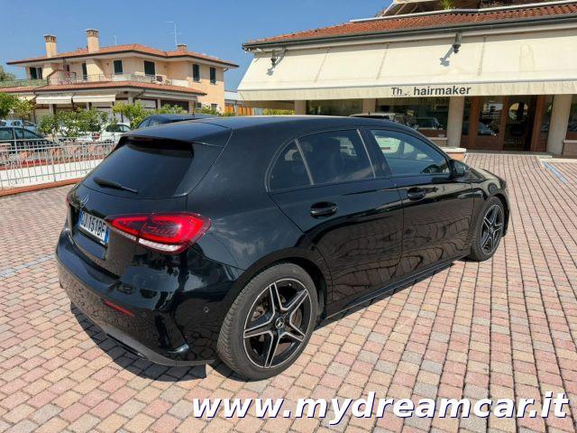 MERCEDES-BENZ A 180 d Automatic Premium Night Edition LUCI AMBIENTE