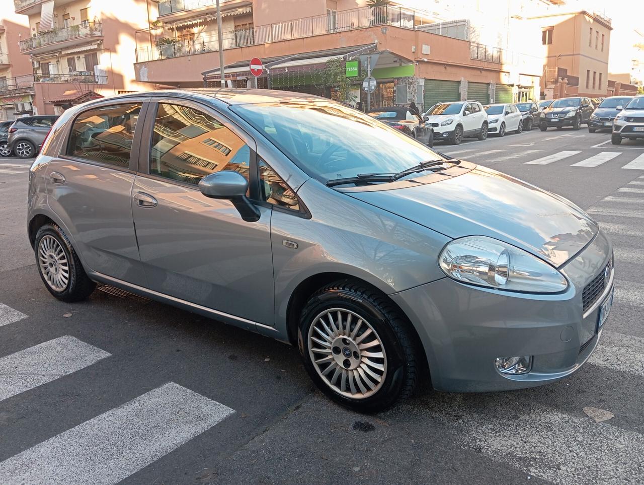 Fiat Grande Punto 1.4 Dynamic GPL offerta del mese