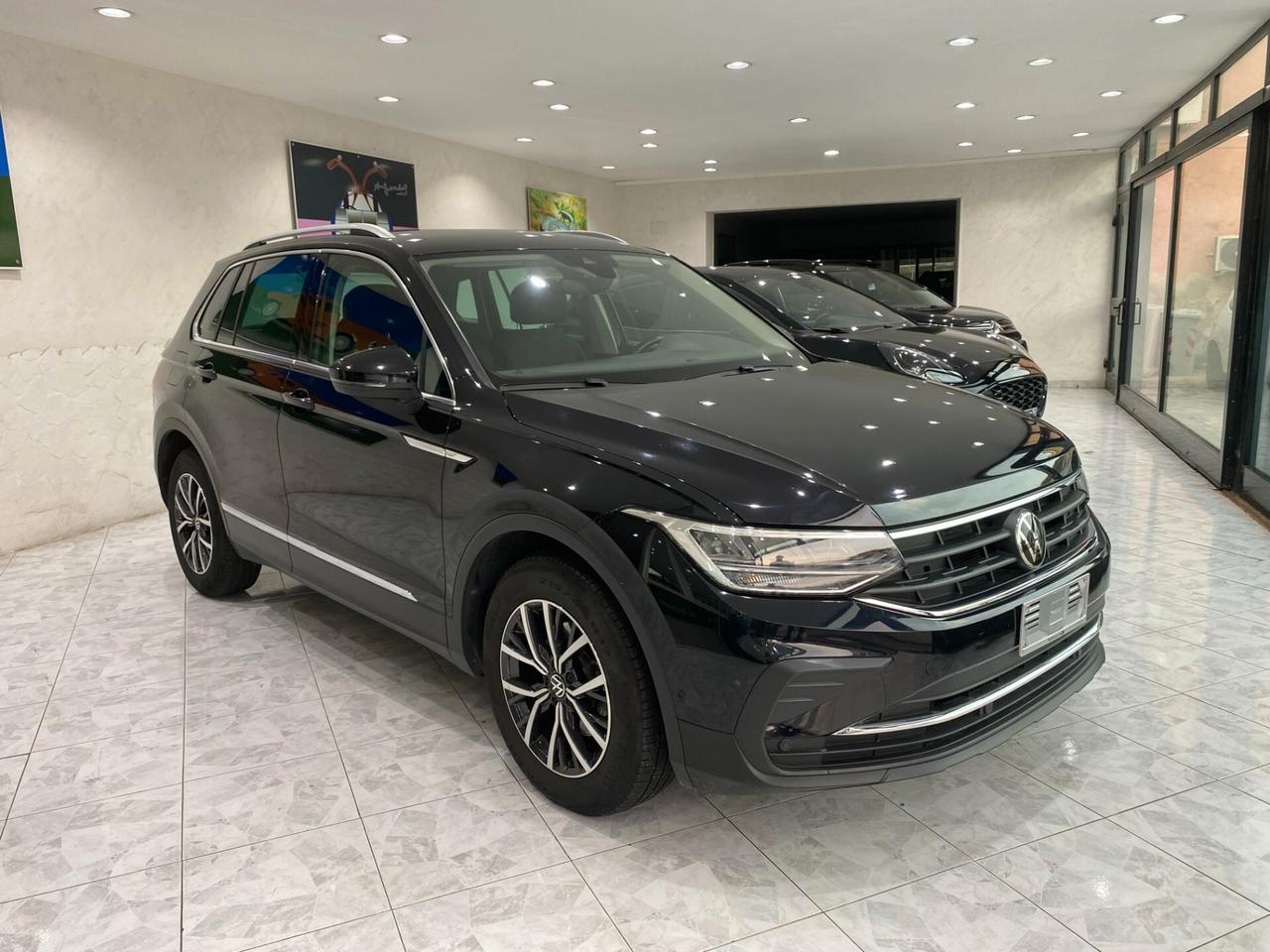 Volkswagen Tiguan 2.0 TDI 150 CV SCR DSG Elegance