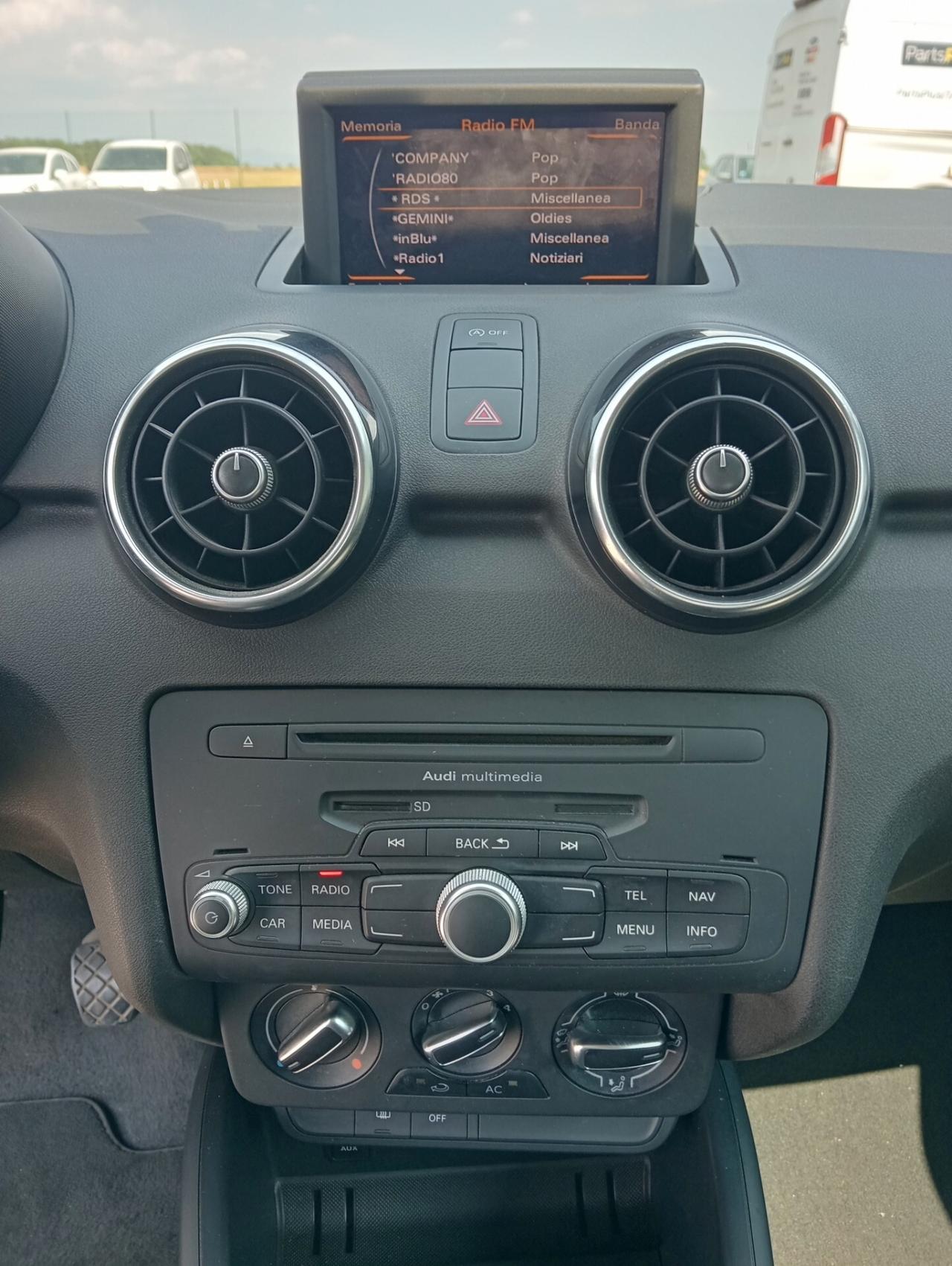 Audi A1 1.6 TDI 105 CV Ambition OK NEOPATENTATI