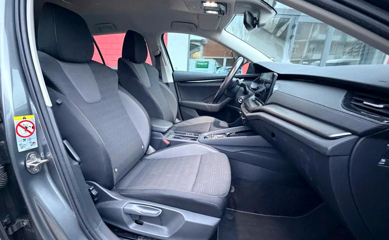 Skoda Octavia 2.0 TDI EVO SCR DSG Wagon Sportline