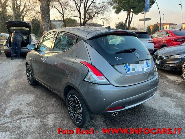 LANCIA Ypsilon 1.0 FireFly 5 porte S&S Hybrid Gold