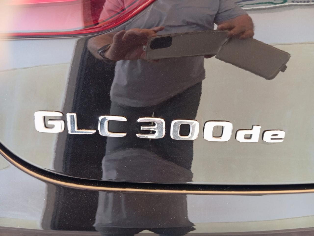 Mercedes-benz GLC 300 de 4Matic Plug-in hybrid Sport