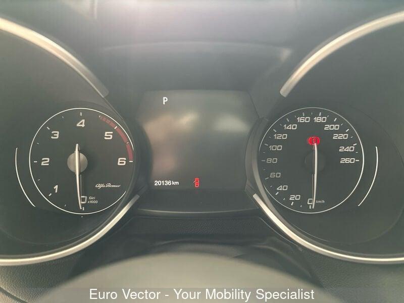 Alfa Romeo Stelvio 2.2 Turbodiesel 210 CV AT8 Q4 Ti