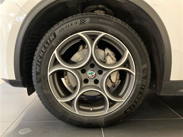 ALFA ROMEO Stelvio 2.2 Turbo 210cv Super Q4 Auto