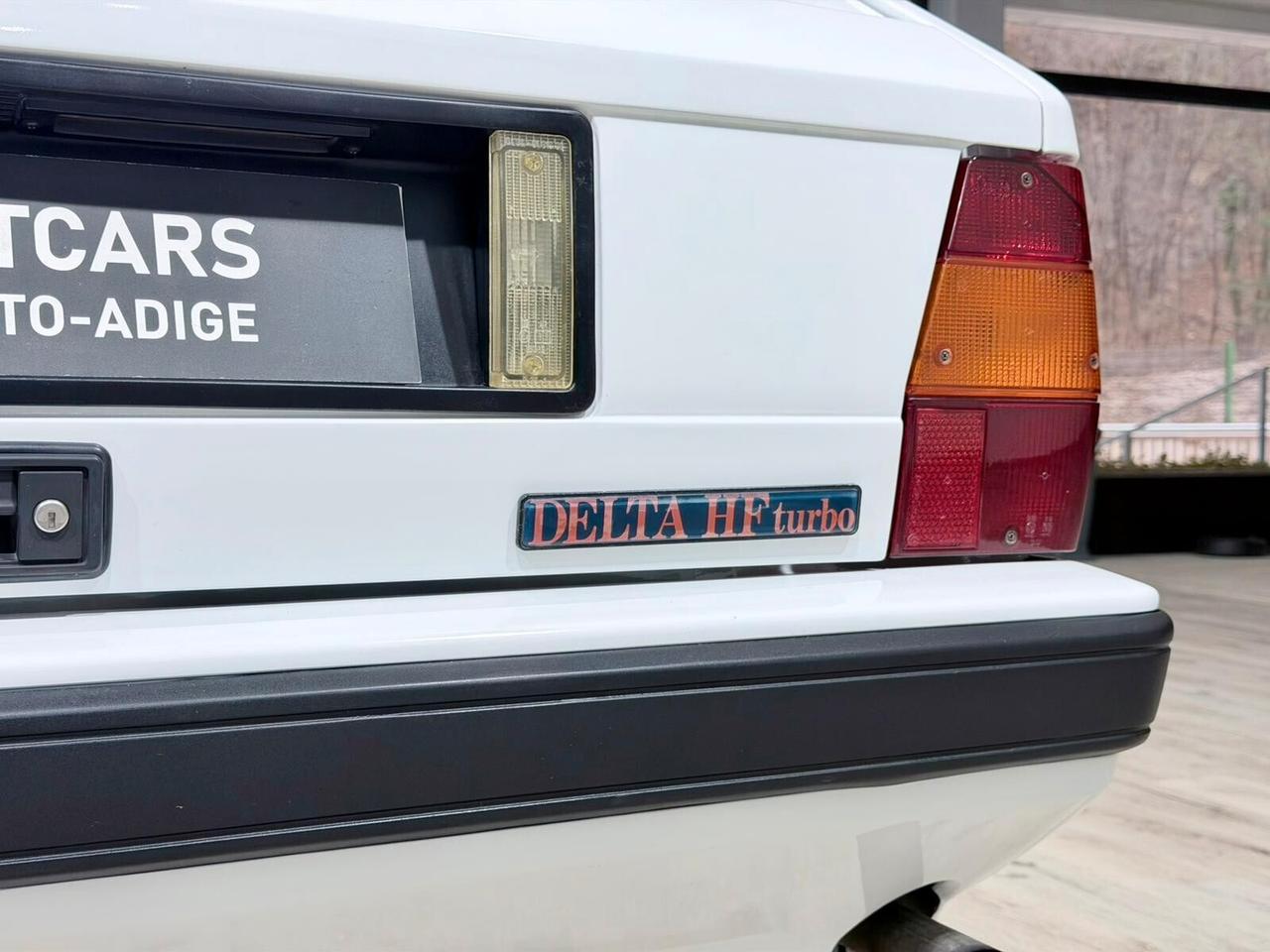 LANCIA DELTA 1.6I.E. TURBO HF 140CV ASI TETTO APRIBILE