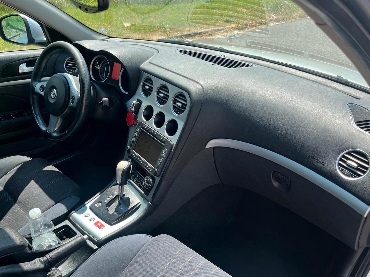 Alfa Romeo 159 1.9 JTDm Sportwagon Distinctive