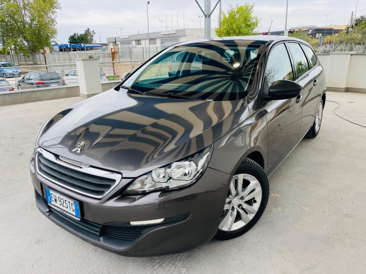 Peugeot 308 1.6 HDi 92 CV SW OK NEOPATENTATO