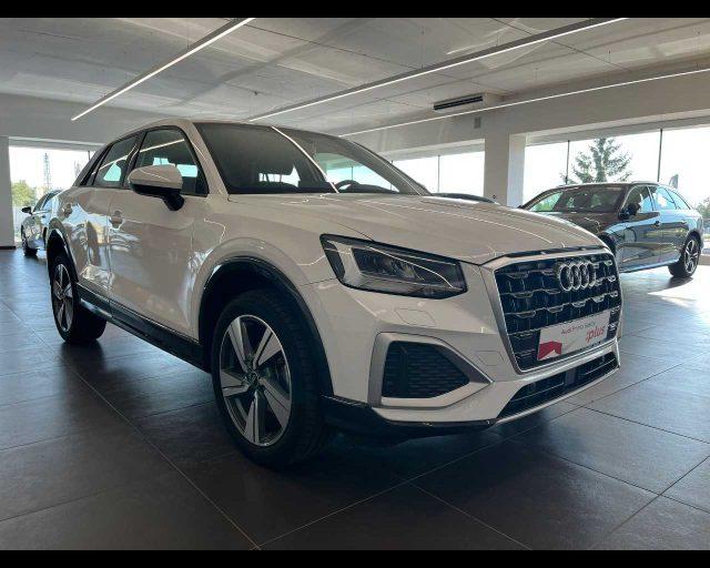 AUDI Q2 30 TDI S tronic Business Plus
