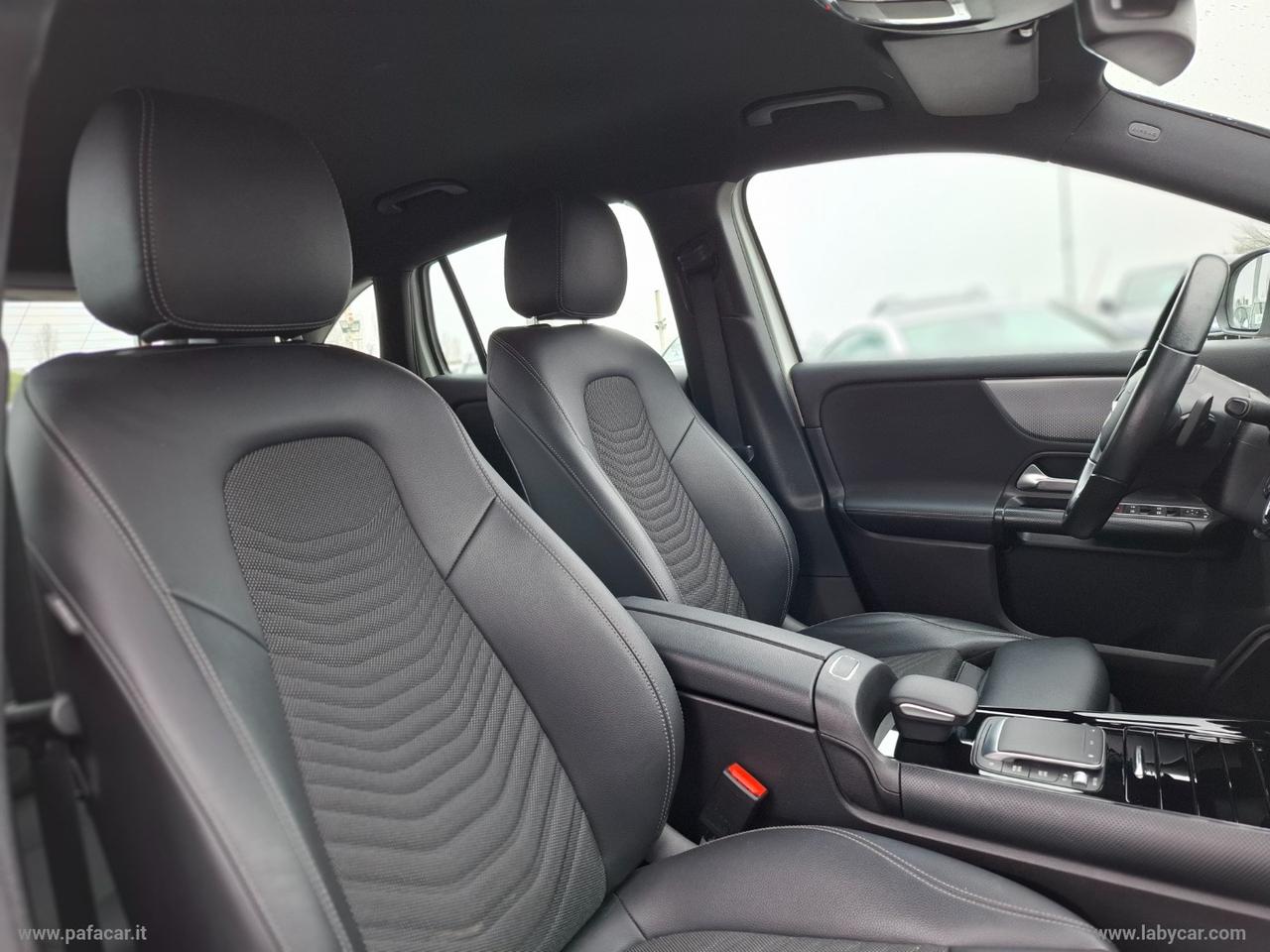 MERCEDES-BENZ GLA 200 d Automatic 4Matic Sport