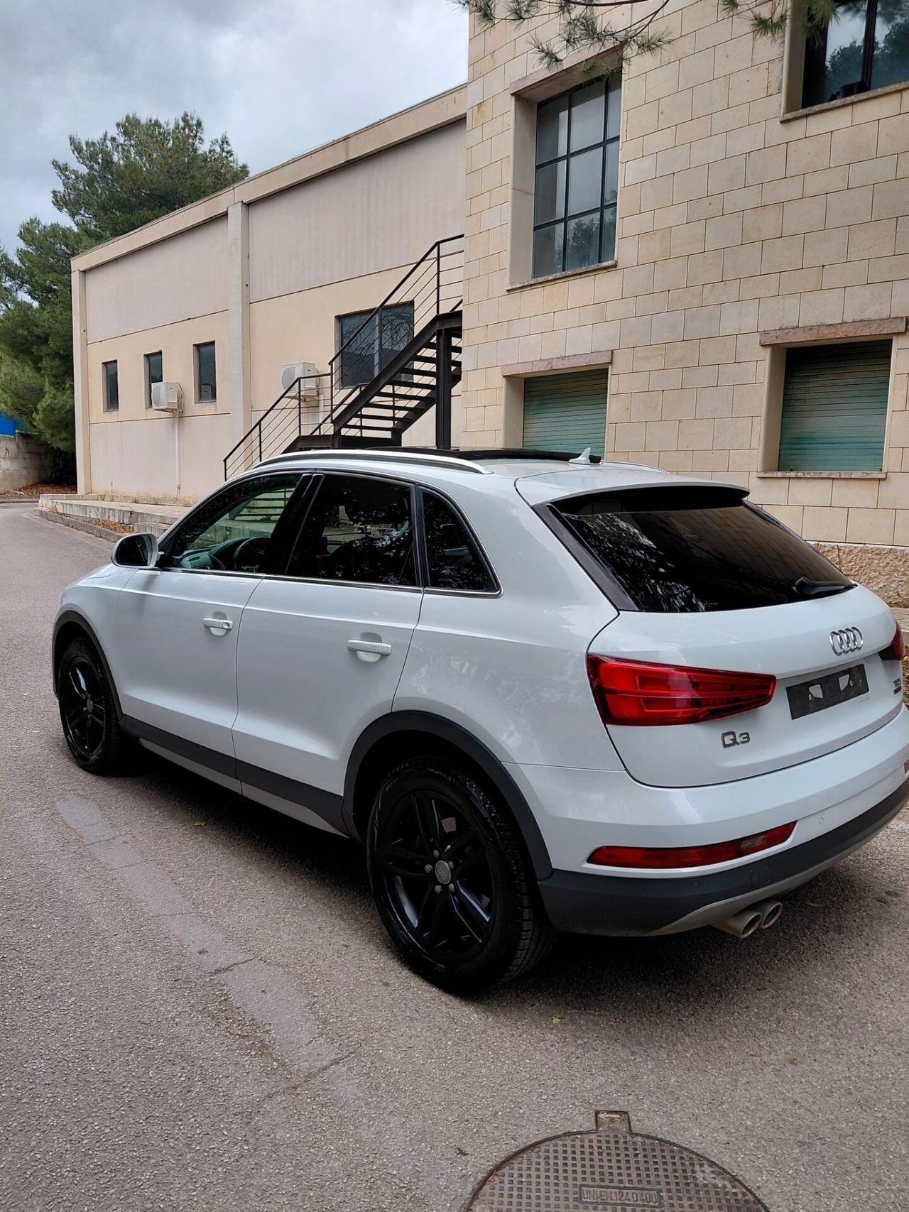 Audi Q3 2.0 TDI 184 CV quattro S tronic Sport