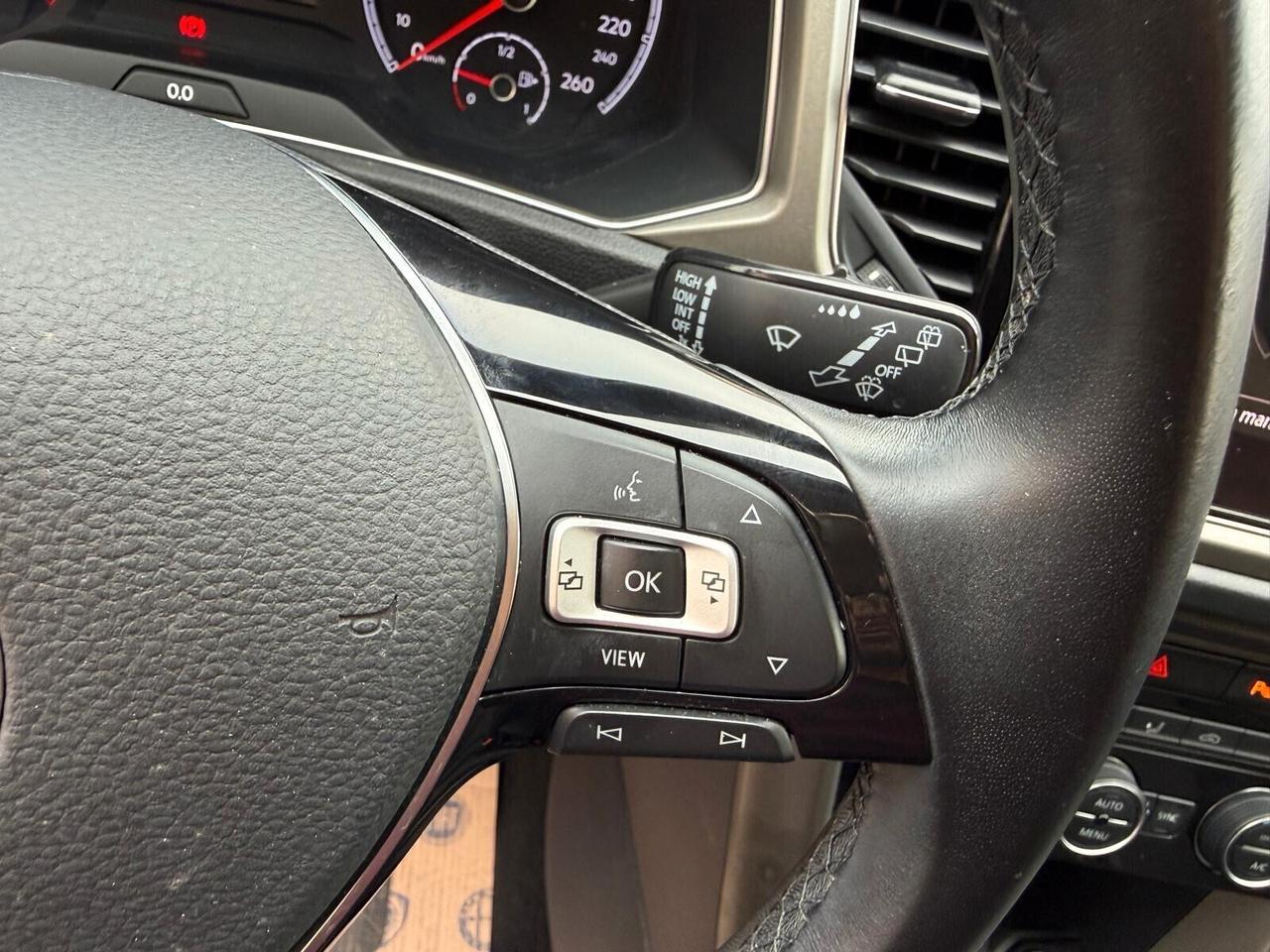 Volkswagen T-Roc 1.0 TSI 110cv STYLE 2021 UNICA!