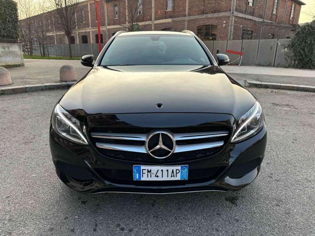 MERCEDES-BENZ C 220 d 4Matic Auto Premium