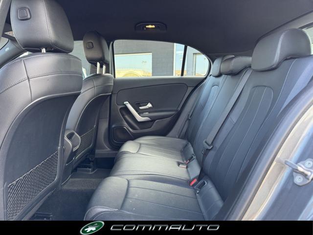 MERCEDES-BENZ A 180 d Automatic Sport