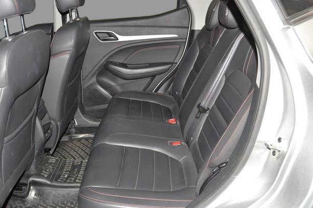 MG ZS - 1.0 MT LUXURY
