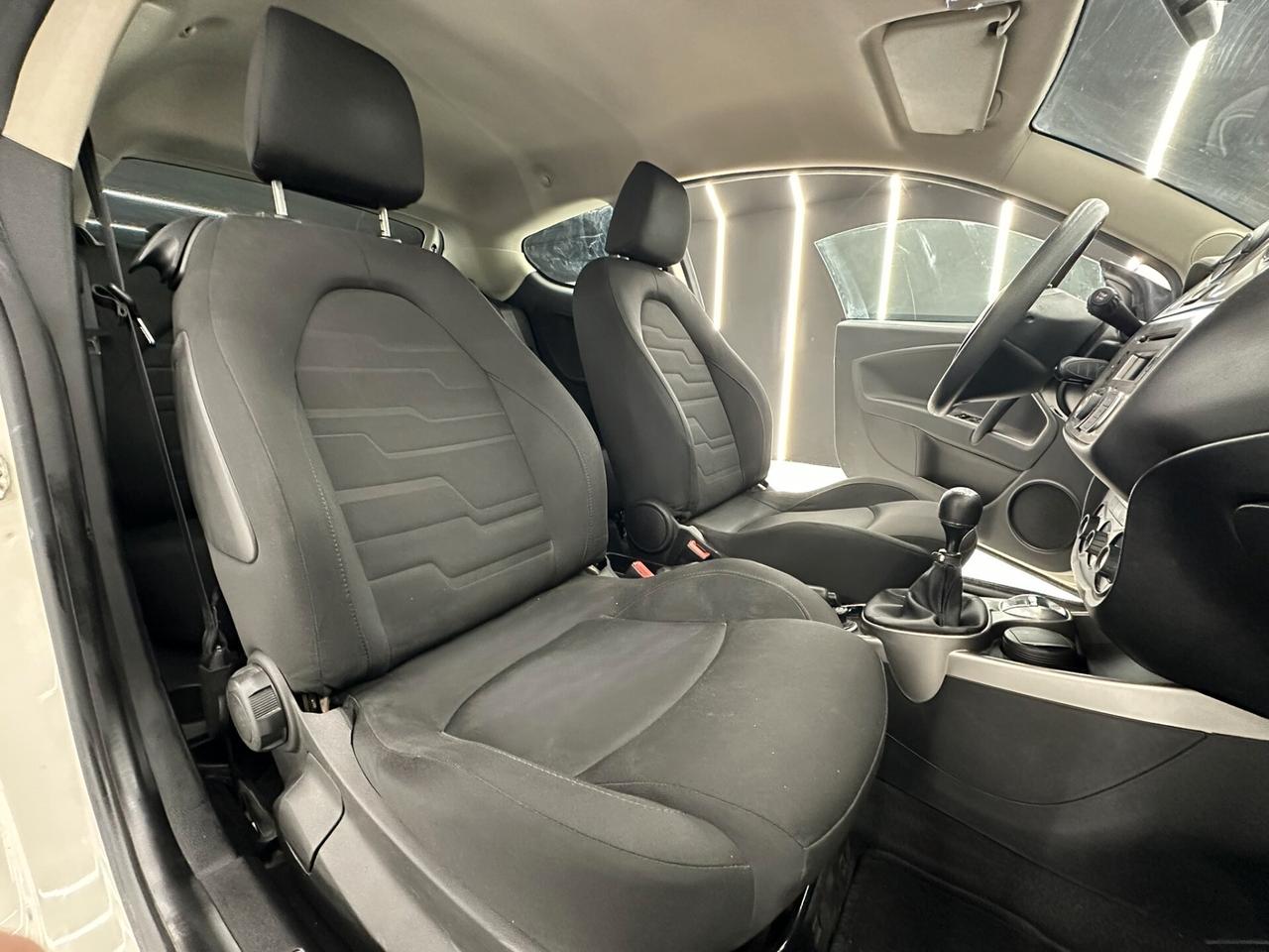 Alfa Romeo MiTo 1.3 DIESEL 85cv-NEOPATENTATI-KM CERTIFICATI-