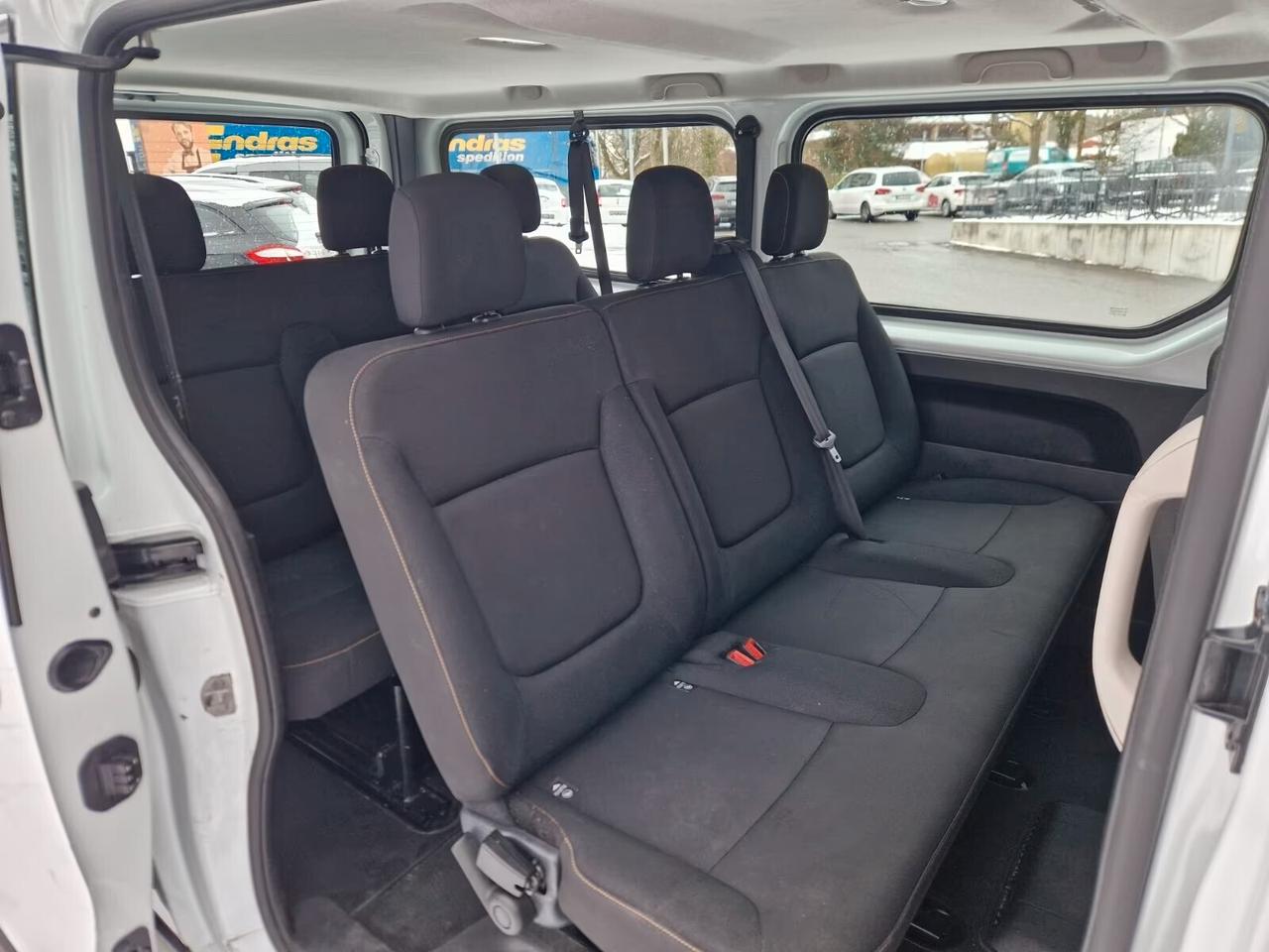 Renault Trafic T29 Combi L2H1 9 posti/navigatore/aria