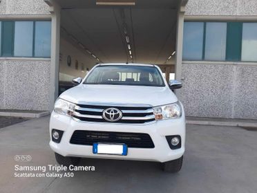 Toyota Hilux 2.4 D-4D 2WD 2 porte Chassis & Cab