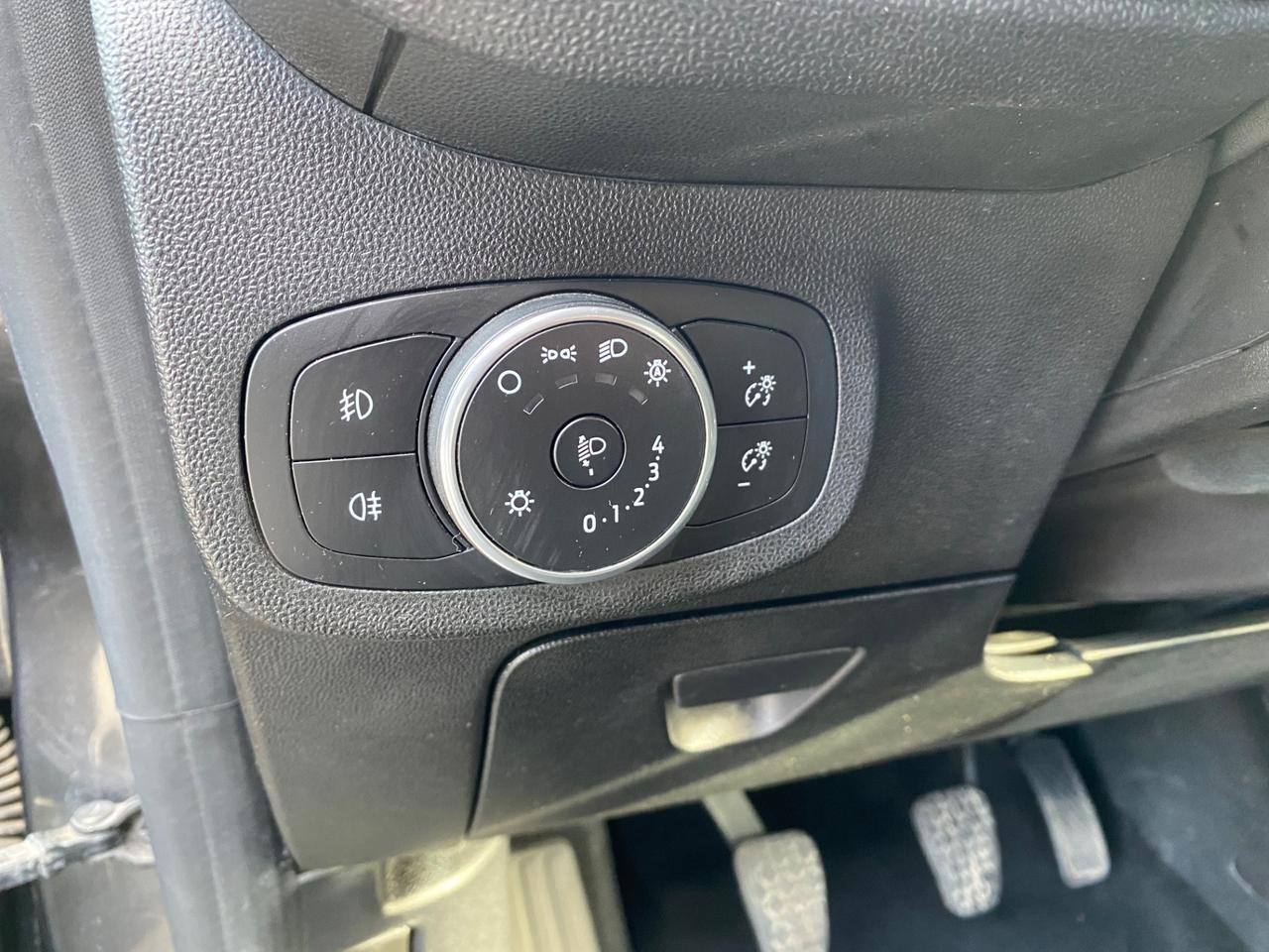 Ford Fiesta 1.1 85 CV 5 porte Titanium