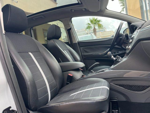 FORD Kuga 2.0 TDCi 136 CV Titanium