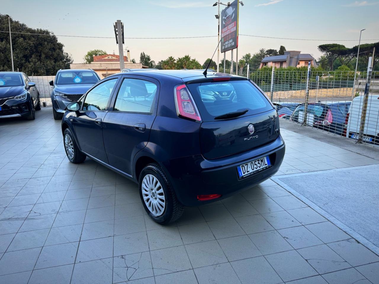 Fiat Punto Evo Punto Evo 1.4 5 porte Active Natural Power Garanzia 12 Mesi