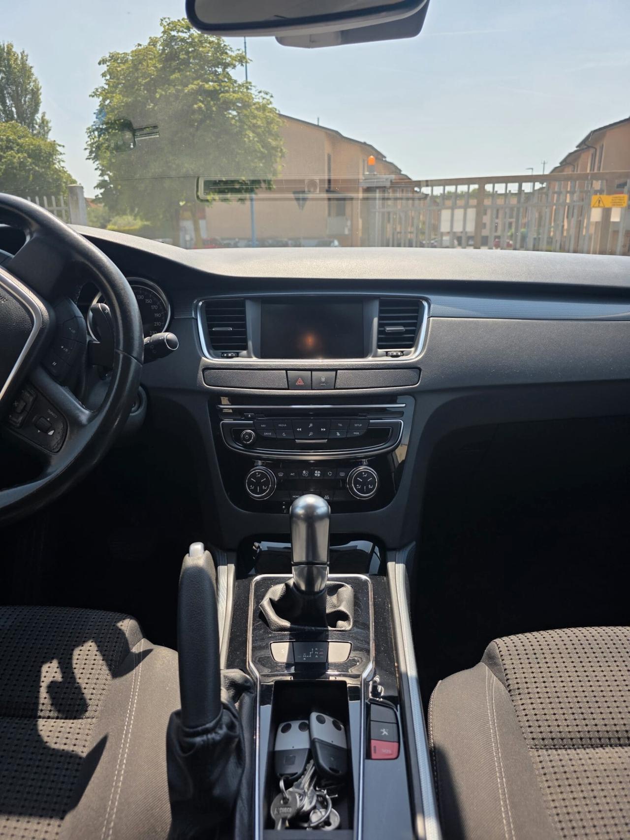 Peugeot 508 1.6 e-HDi 115CV ETG6 S&S SW Ciel Business Mix