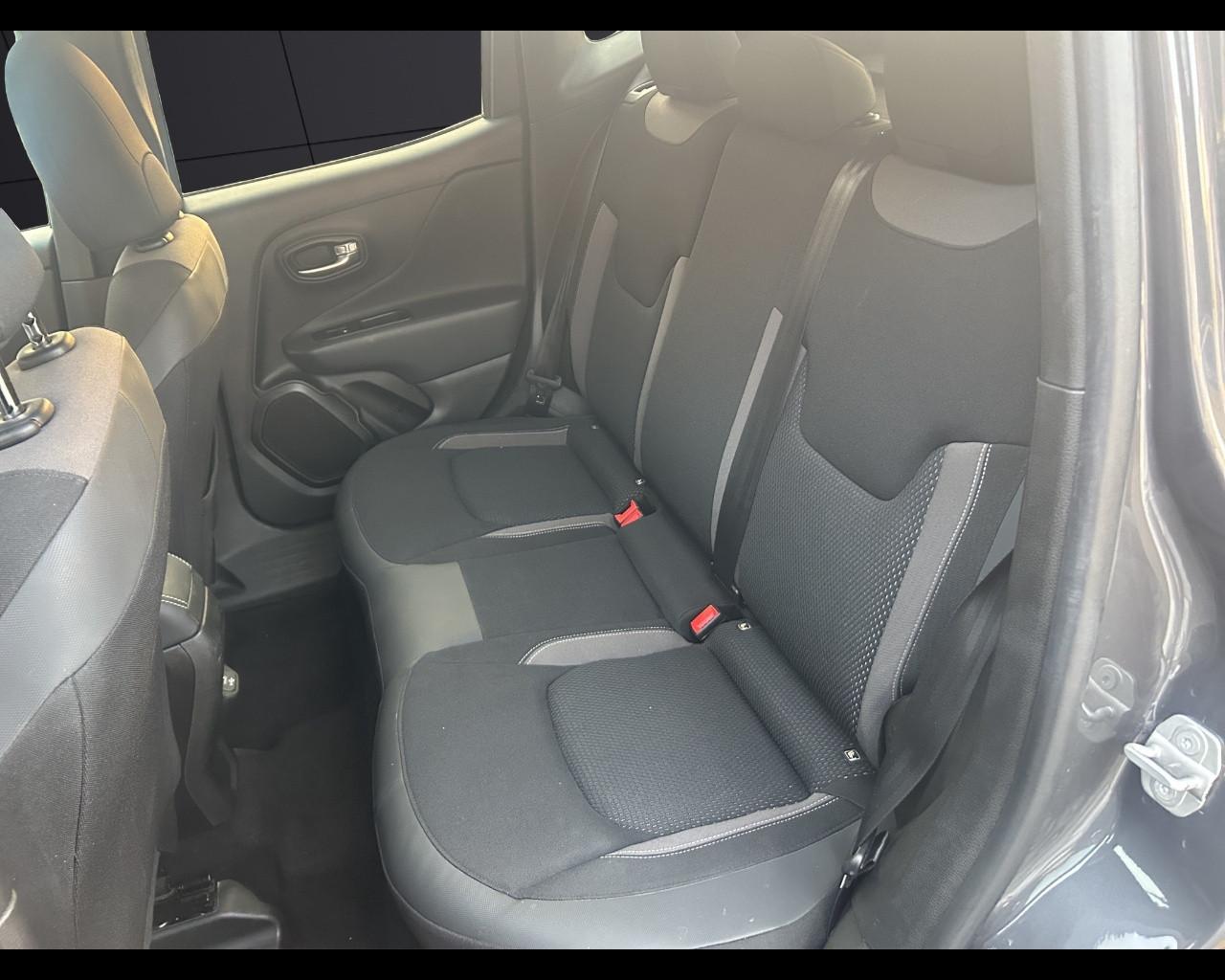 JEEP Renegade - Renegade 1.5 Turbo T4 MHEV Limited