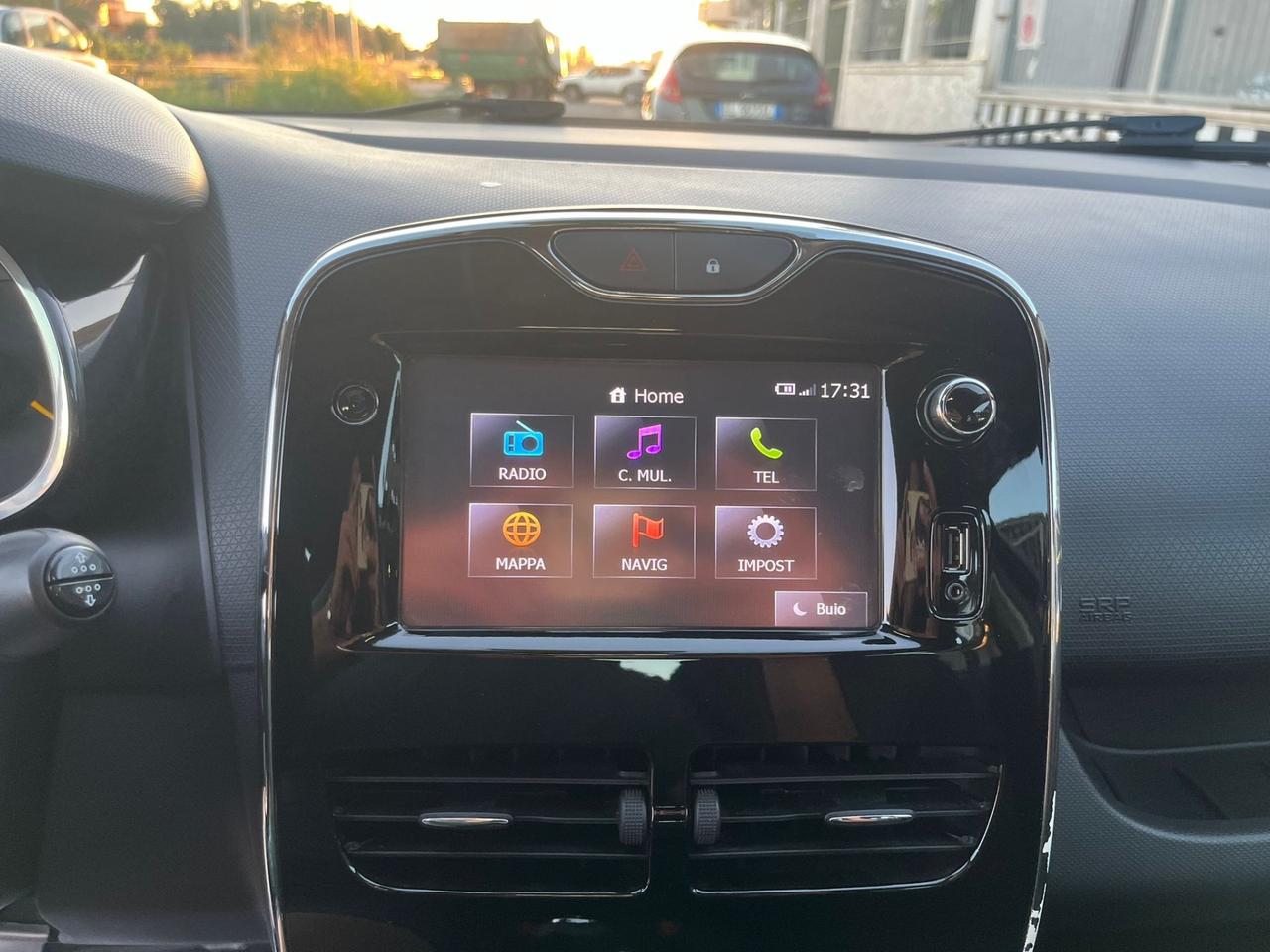 Renault Clio 1.5 dCi 5 porte Costume National 2015