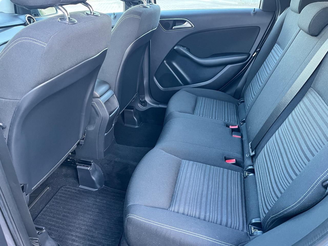 Mercedes-benz B 180 CDI Executive - 2013 Uniproprietario
