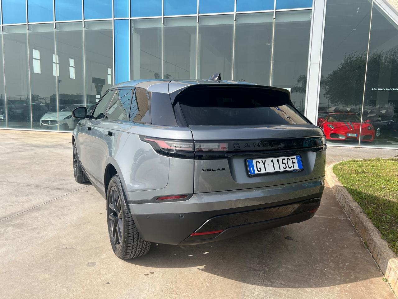 Land Rover Range Rover Velar 2.0d i4 mhev S possibilità noleggio no scoring