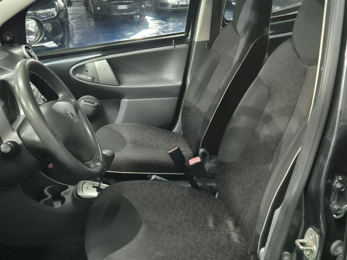 PEUGEOT - 107 - 5p. Plaisir 2Tronic