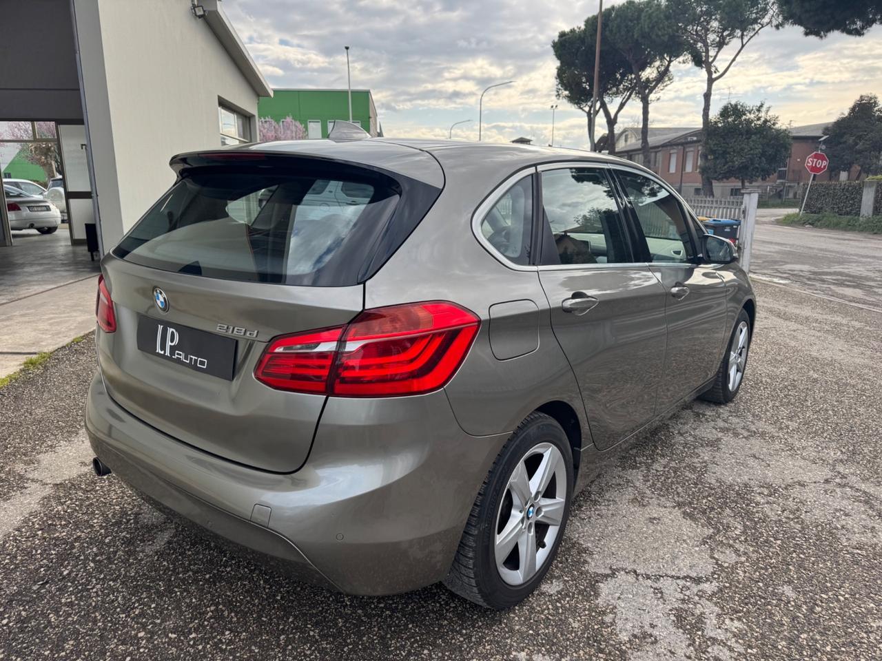 Bmw 2er Active Tourer 218d Sport