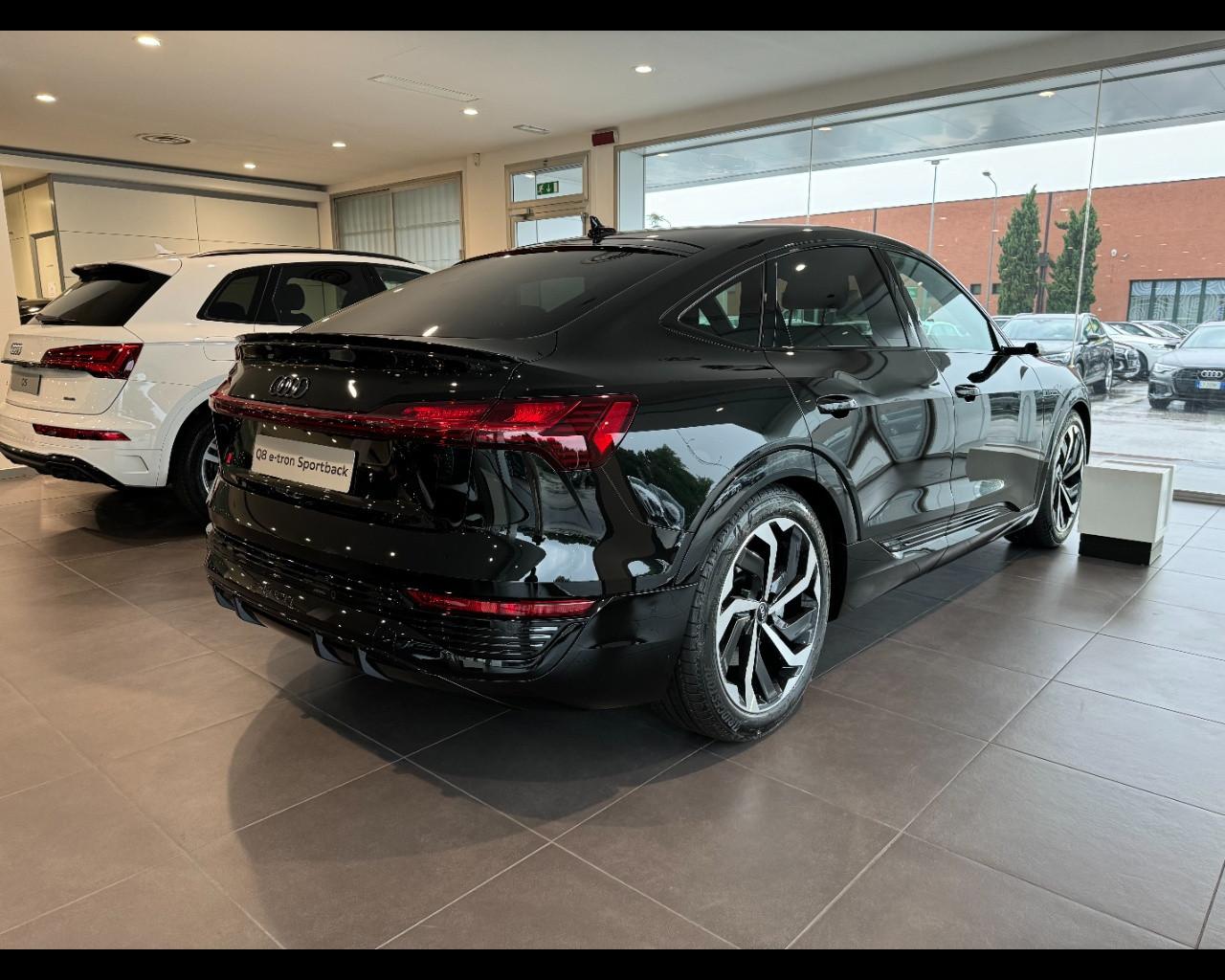 AUDI Q8 E-TRON SPORTBACK 55 QUATTRO S-LINE