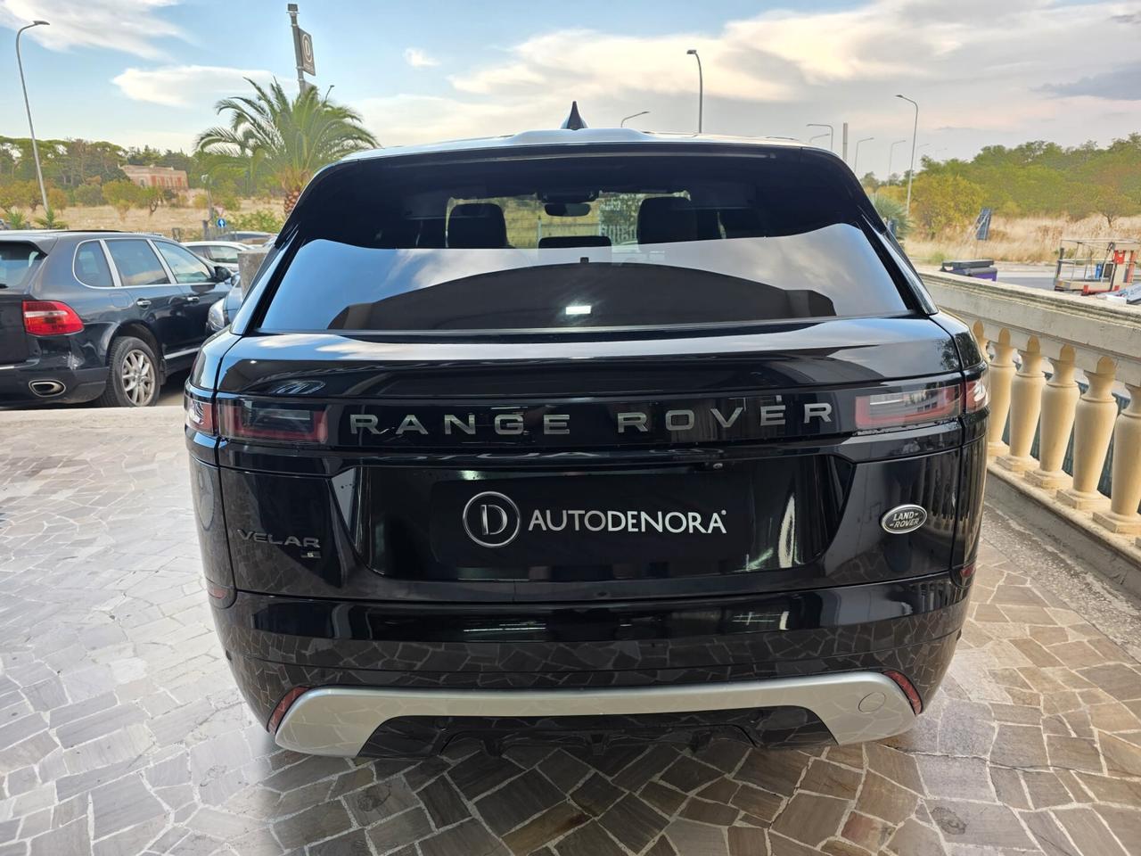 Land Rover Range Velar 2.0D I4 204 CV R-Dynamic SE#AUTO#QUATTRO#BOOK SERVICE FULL#TAGLIANDI CERTIFICATI#LED#PELLE#CAM360#VIRTUAL#CARPLAY#SOSPENSIONI REGOLABILI