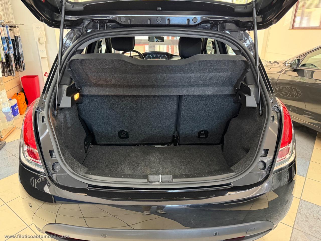 LANCIA Ypsilon 1.0 FireFly 5p.S&S Hybryd Gold BENZINA IBRIDA| USATO GARANTITO