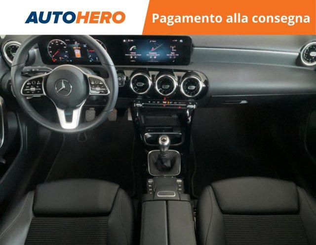 MERCEDES-BENZ A 180 d Automatic Sport