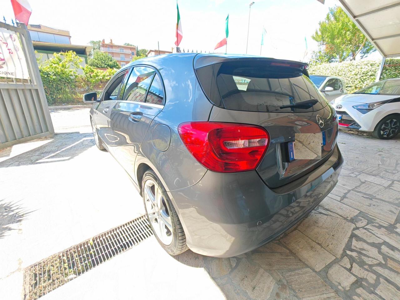Mercedes-benz A 180 d Automatica Business