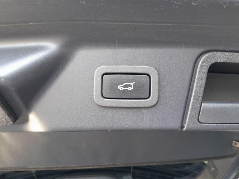 Land Rover Range Rover Velar 2.0 D I4 180 S 4WD Auto IVA ESPOSTA
