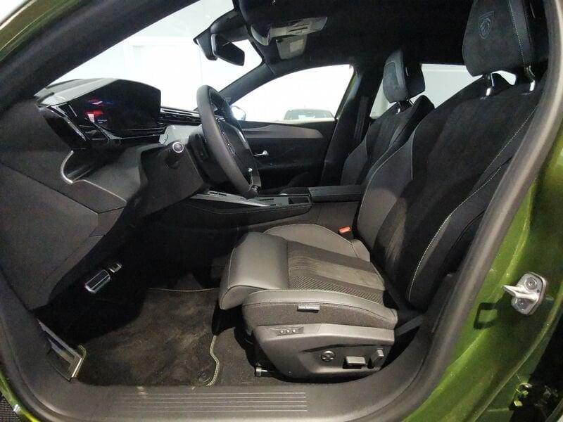 Peugeot 408 GT Exclusive Hybrid 145 e-DSC6